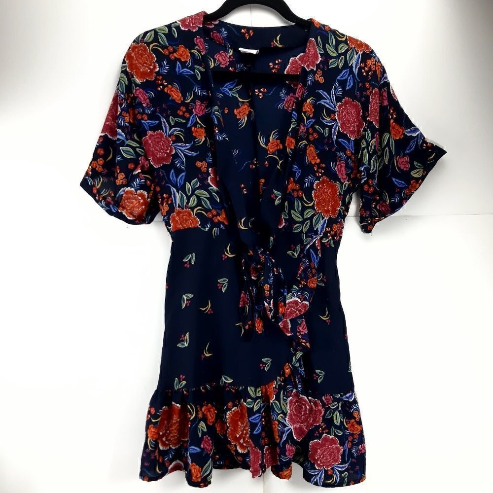 Selfie Leslie women's Blue Floral Print V-Neck Mini  faux Wrap Dress Size S
